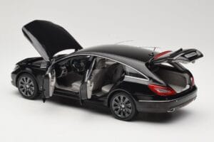 Mercedes CLS Shooting Brake X218 Obsidian Black Norev 1:18 B66960115 Μέταλλο - εικόνα 5 από 8