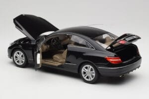 Mercedes E-Class Coupe C207 Obsidian Black Metallic Norev 1:18 B66962418 Μέταλλο - εικόνα 5 από 8