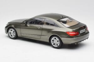 Mercedes E-Class Coupe C207 Titanite Γκρι Μεταλλικό Minichamps 1:18 B66962419 Μέταλλο - εικόνα 7 από 8