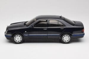 Mercedes E-Class W210 E320 Μαύρο Sun Star 1:18 1151 Μέταλλο - εικόνα 4 από 8