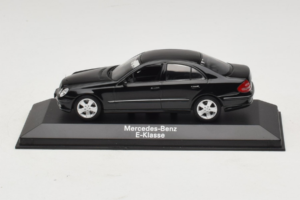 Mercedes E-Class W211 Μαύρο Minichamps 1:43 B66961950 Μέταλλο