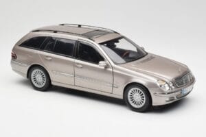 Mercedes E320 CDI W210 Estate Cubanite Ασημί Kyosho 1:18 B66962188 Μέταλλο - εικόνα 6 από 8