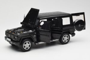 Mercedes G 500 W463 Μαύρο Dealer Edition AUTOart 1:18 B66962143 Μέταλλο - εικόνα 2 από 8