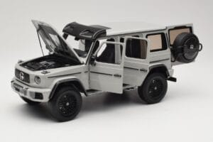 Mercedes G 63 AMG 4x4 Squared Arabian Grey Almost Real 1:18 820829 Μέταλλο - εικόνα 2 από 8