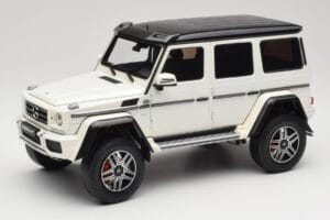 Mercedes G 63 AMG 4x4 Squared Polar White Almost Real 1:18 820203 Μέταλλο