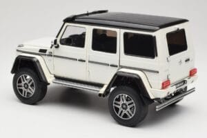 Mercedes G 63 AMG 4x4 Squared Polar White Almost Real 1:18 820203 Μέταλλο - εικόνα 7 από 8