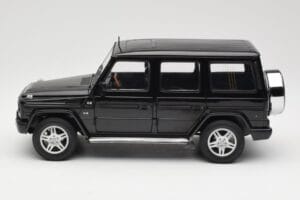 Mercedes G-Class G 500 W463 Smaragd Black Metallic AUTOart 1:18 76101 Μέταλλο - εικόνα 4 από 8