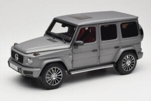 Mercedes G-Class G500 W463A Designo Platinum Magno Minichamps 1:18 B66960811 Μέταλλο