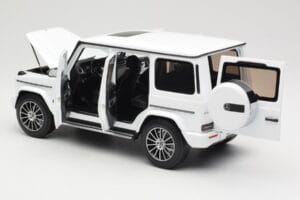 Mercedes G-Class G 500 W463A Diamond White Metallic Minichamps 1:18 113037111 Μέταλλο - εικόνα 5 από 8