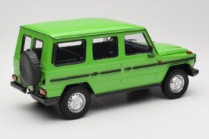 Mercedes G-Class W460 LWB Πράσινο Minichamps 1:18 155038101 Μέταλλο - εικόνα 2 από 6