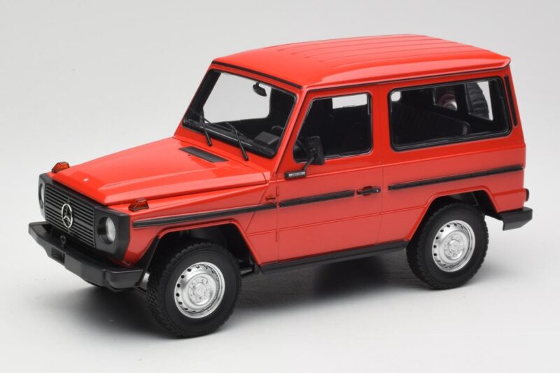 Mercedes G-Class W460 SWB Κόκκινο Minichamps 1:18 155038002 Μέταλλο