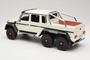 Mercedes AMG G63 6x6 W463 Λευκό GT Spirit 1:18 GT100 Ρητίνη - εικόνα 5 από 6