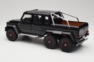 Mercedes AMG G63 W463 6x6 Gloss Μαύρο AUTOart 1:18 76306 Σύνθετο - εικόνα 7 από 8