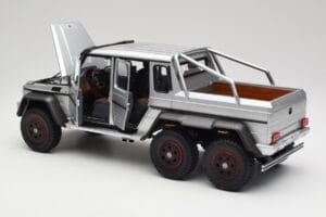 Mercedes AMG G63 W463 6x6 Iridium Ασημί AUTOart 1:18 76301 Σύνθετο - εικόνα 5 από 8