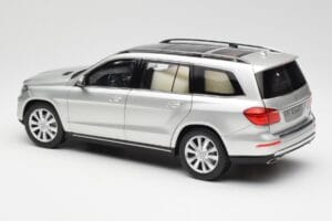Mercedes GL-Class X166 Iridium Ασημί Metallic Norev 1:18 B66960097 Μέταλλο - εικόνα 7 από 8