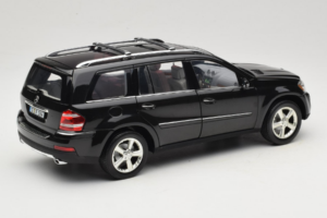 Mercedes GL X164 Period Brown Minichamps 1:18 B66962336 Μέταλλο - εικόνα 3 από 8