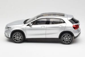Mercedes GLA X156 Polar Ασημί Μεταλλικό Norev 1:18 B66960267 Μέταλλο - εικόνα 4 από 8