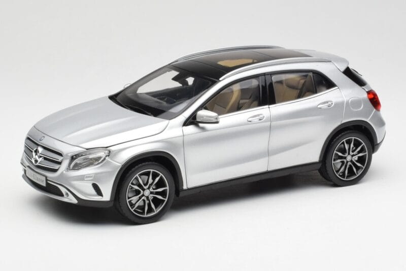 Mercedes GLA X156 Polar Ασημί Μεταλλικό Norev 1:18 B66960267 Μέταλλο