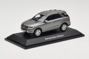Mercedes M-Class W166 Palladium Silver Metallic Minichamps 1:43 B66960061 Μέταλλο - εικόνα 2 από 4
