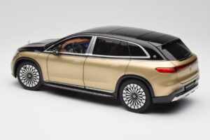 Mercedes Maybach EQS 680 V297 Μπεζ NZG 1:18 B66960592 Μέταλλο - εικόνα 7 από 8
