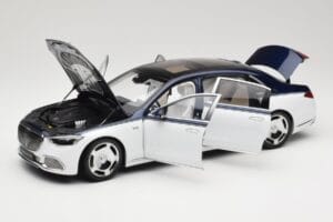 Mercedes Maybach S-Class Z223 Nautical Blue Diamond White Almost Real 1:18 820126 Μέταλλο - εικόνα 2 από 8