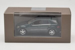 Mercedes ML 500 W164 Σκούρο Πράσινο Minichamps 1:43 400034500 Μέταλλο - εικόνα 4 από 4