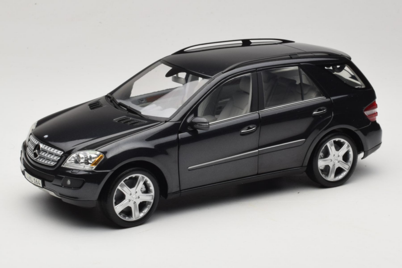 Mercedes ML W164 Obsidian Black Έκδοση Αντιπροσώπου Minichamps 1:18 B66962321 Μέταλλο