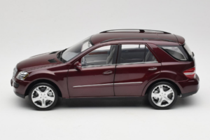 Mercedes ML W164 Red Metallic Minichamps 1:18 150034500 Μέταλλο - εικόνα 4 από 8