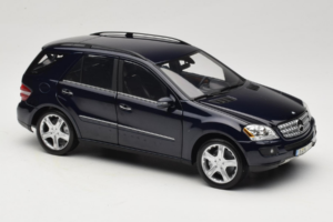 Mercedes ML W164 Tanzanite Blue Έκδοση Αντιπροσώπου Minichamps 1:18 B66962322 Μέταλλο - εικόνα 6 από 8