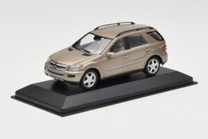 Mercedes ML W164 Χάλκινο Μεταλλικό Minichamps 1:43 ML002 Μέταλλο - εικόνα 2 από 4
