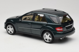 Mercedes ML W164 Green Metallic Minichamps 1:18 150034502 Μέταλλο - εικόνα 7 από 8