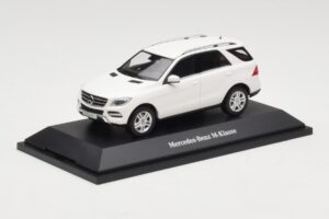 Mercedes ML W166 Calcit White Minichamps 1:43 B66960062 Μέταλλο - εικόνα 2 από 4
