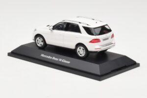 Mercedes ML W166 Calcit White Minichamps 1:43 B66960062 Μέταλλο - εικόνα 3 από 4