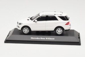Mercedes ML W166 Calcit White Minichamps 1:43 B66960062 Μέταλλο
