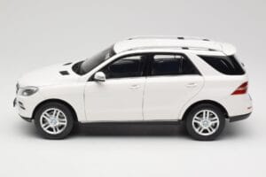 Mercedes ML W166 Λευκό Minichamps 1:18 100030101 Μέταλλο - εικόνα 4 από 8