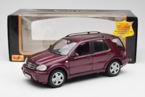 Mercedes ML55 AMG W163 Μωβ Maisto 1:18 31876 Μέταλλο - εικόνα 8 από 8