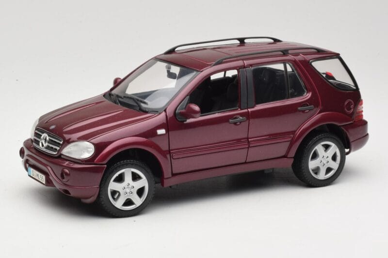Mercedes ML55 AMG W163 Κόκκινο Maisto 1:18 50348 Μέταλλο
