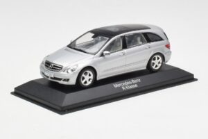 Mercedes R-Class W251 Iridium Silver Minichamps 1:43 B66962214 Μέταλλο - εικόνα 2 από 4