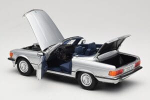 Mercedes R107 380 SL Ασημί Norev 1:18 183725 Μέταλλο - εικόνα 5 από 8