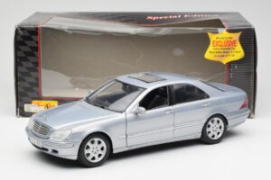 Mercedes S-Class W220 Γαλάζιο Maisto 1:18 56050 Μέταλλο - εικόνα 8 από 8
