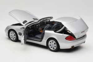 Mercedes SL R129 Ασημί Minichamps 1:18 B66962133 Μέταλλο - εικόνα 6 από 10