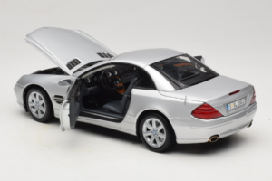 Mercedes SL R129 Ασημί Minichamps 1:18 B66962133 Μέταλλο - εικόνα 7 από 10