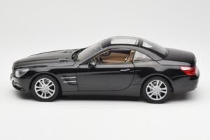 Mercedes SL R231 Magnetite Μαύρο Μεταλλικό Norev 1:18 B66960107 Μέταλλο - εικόνα 5 από 9