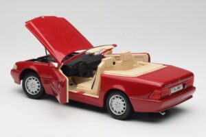 Mercedes SL500 R129 Κόκκινο Revell 1:18 08927 Μέταλλο - εικόνα 5 από 8