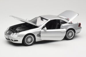 Mercedes SL55 AMG R230 Ασημί Maisto 1:18 36894 Μέταλλο - εικόνα 2 από 8