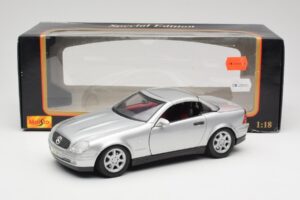 Mercedes SLK R170 Ρόντστερ Ασημί Maisto 1:18 31674 Μέταλλο - εικόνα 2 από 9