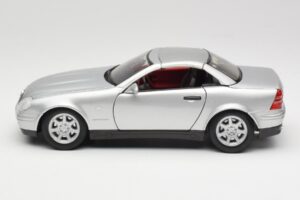 Mercedes SLK R170 Ρόντστερ Ασημί Maisto 1:18 31674 Μέταλλο - εικόνα 3 από 9