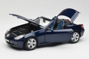 Mercedes SLK R171 Μπλε Maisto 1:18 B66962190 Μέταλλο - εικόνα 2 από 8
