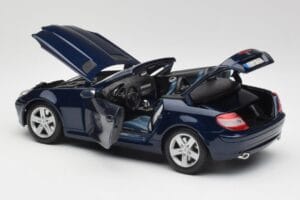 Mercedes SLK R171 Μπλε Maisto 1:18 B66962190 Μέταλλο - εικόνα 5 από 8