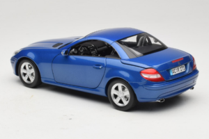 Mercedes SLK R171 Blue Metallic Minichamps 1:18 100033131 Μέταλλο - εικόνα 10 από 11